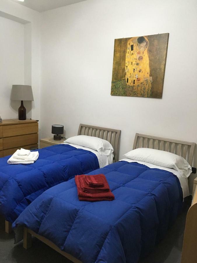 Hotel Blackboard House Bari Exterior foto